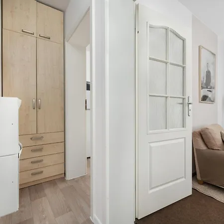 Appartement Przestronny Apartament Z Balkonem I Sypialnia By Renters Wrocław